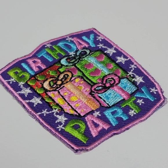 VTG Iron On Patch, Birthday Party Presents - Picture 2 of 6